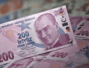 Emekli Maaşları Artıyor, Yurt Dışı Çıkış Harcı Yükseliyor: Torba Kanun Teklifi Meclis’te