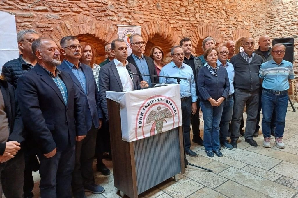 TTB’den Sert Açıklama: Sağlıkta Dönüşüm Yine Ölüm Getirdi!