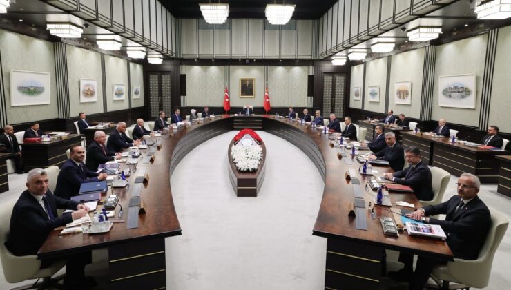 3 Haziran sonrasında 8 bakan değişecek, 2 yeni bakanlık kurulacak iddiası