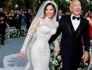 Venedik’i karıştıran yılın düğününde ABD’li milyarder Jeff Bezos evlendi