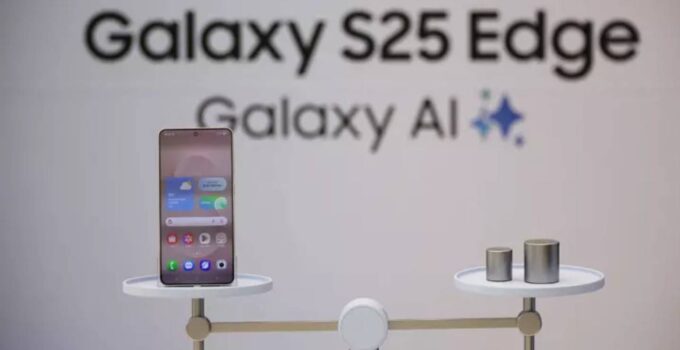 Samsung, en ince modelini tanıttı: Türkiye fiyatı belli oldu