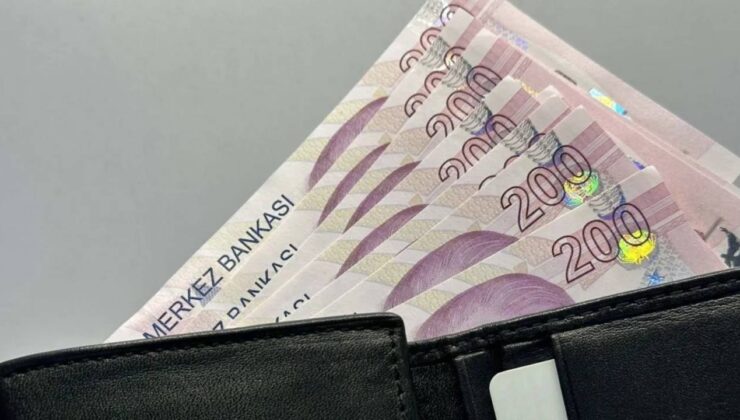 Milyonlarca emeklinin gözü bayram ikramiyesinde: Hesaplara ne zaman yatacak?