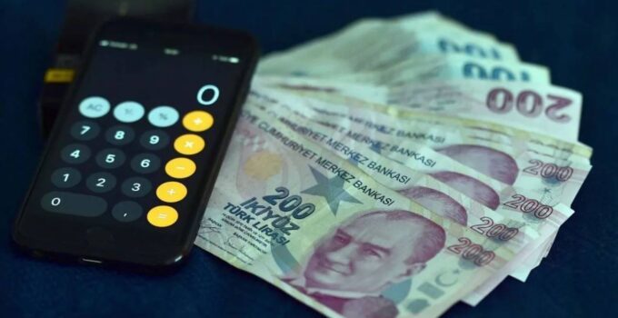 Emekli ve memur zammı belli oldu: En düşük memur maaşı ne kadar oldu?