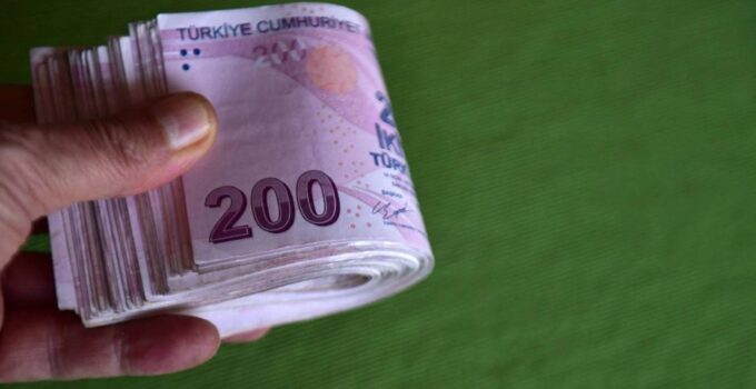 İşte meslek meslek zamlı memur maaşları